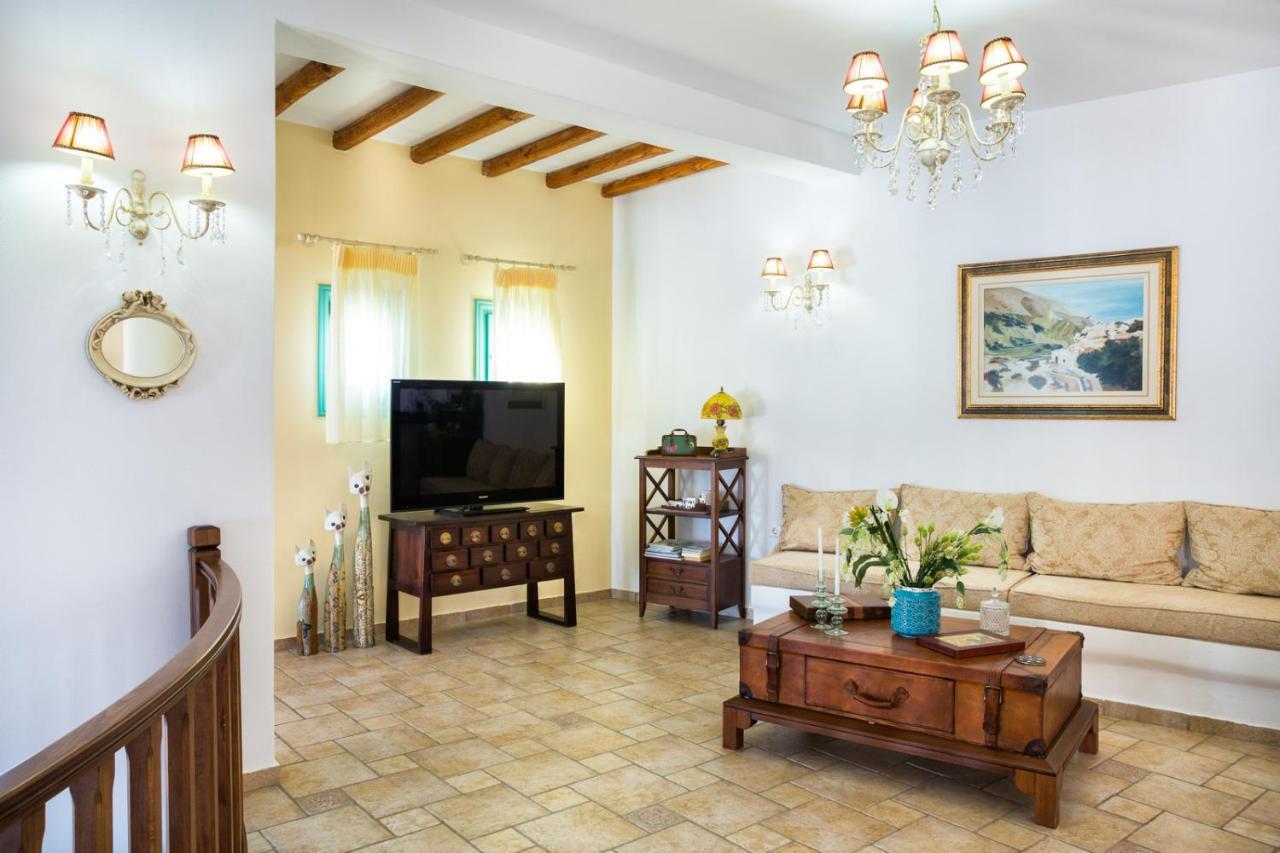 Aria Boutique Hotel Folegandros Town Экстерьер фото